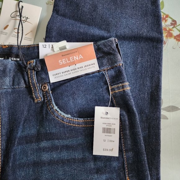 BNWT Bluenotes Selena curvy super high rise skinny jeans. Size 12 or 32w - Picture 2 of 5